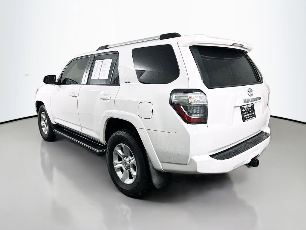 Used 2021 Toyota 4Runner SR5 Premium image 5