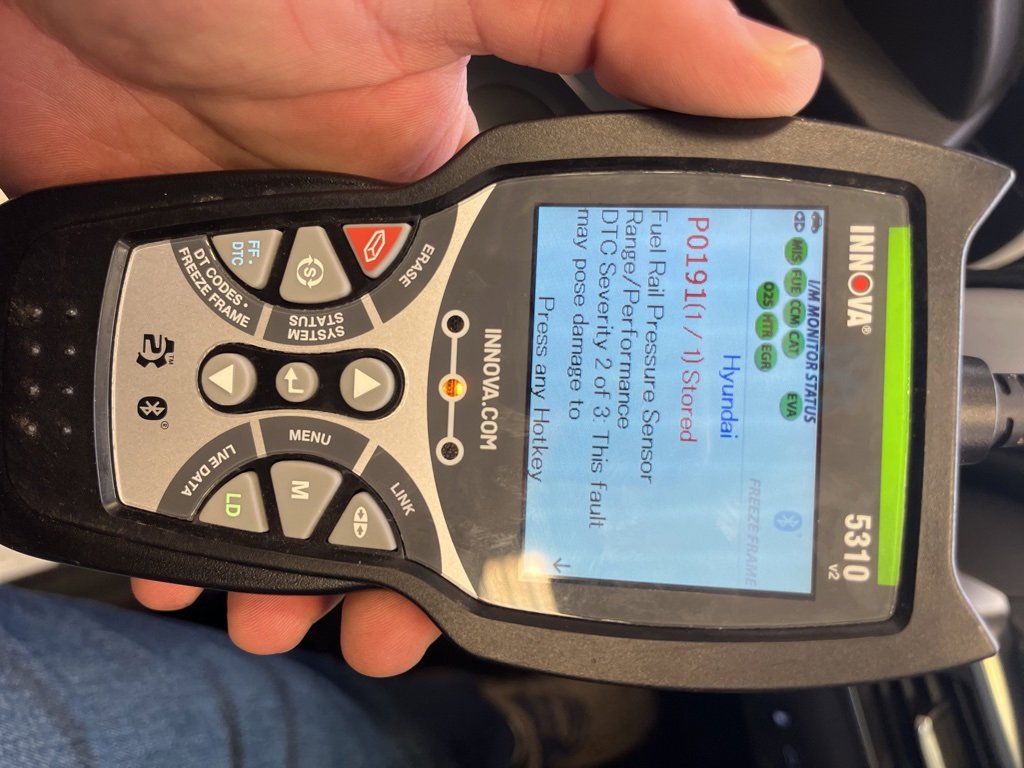 Used 2022 Genesis G70 2.0T w/ Prestige Package image 10