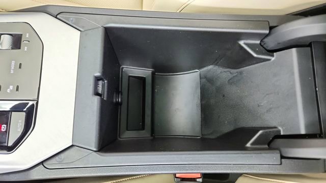 Used 2025 BMW X3 xDrive30i w/ Premium Package image 51