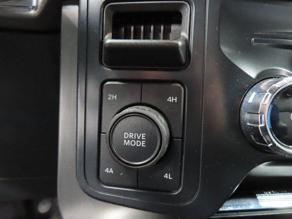 Used 2025 Ford F150 Lariat AWD/4WD image 49
