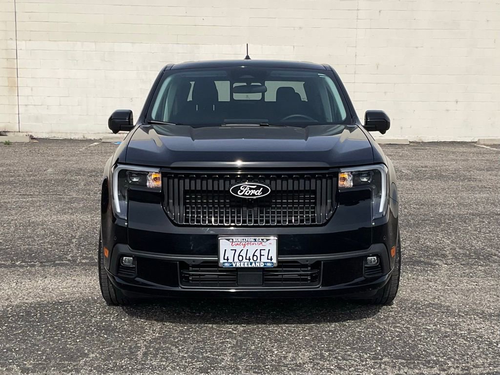 Used 2025 Ford Maverick Lobo image 9