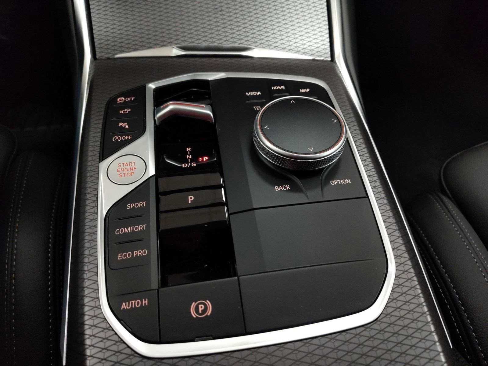 New 2026 BMW 330i xDrive Sedan w/ M Sport Package image 25