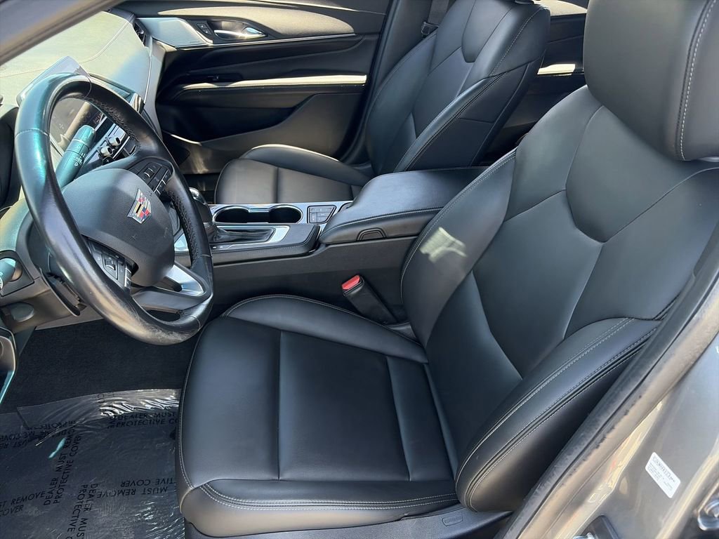 Used 2022 Cadillac CT4 Luxury w/ Sun And Sound Package RWD image 7