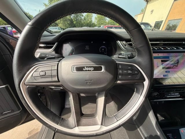 Used 2021 Jeep Grand Cherokee L Limited AWD/4WD image 26