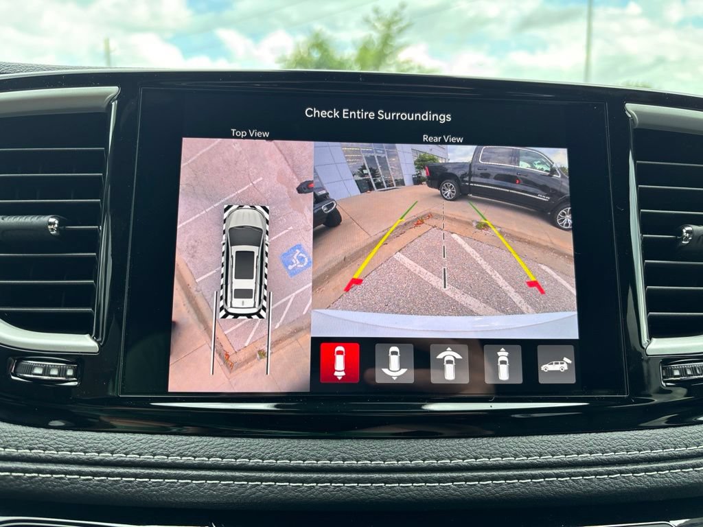 New 2027 Chrysler Pacifica Select FWD image 61