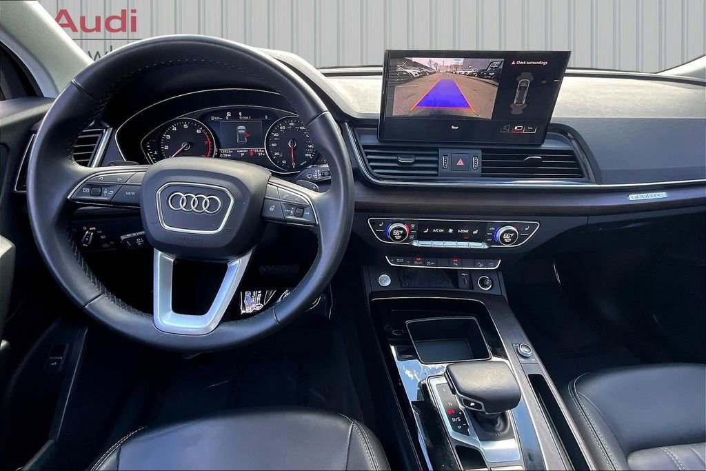 Used 2023 Audi Q5 2.0T Premium w/ Convenience Package image 7