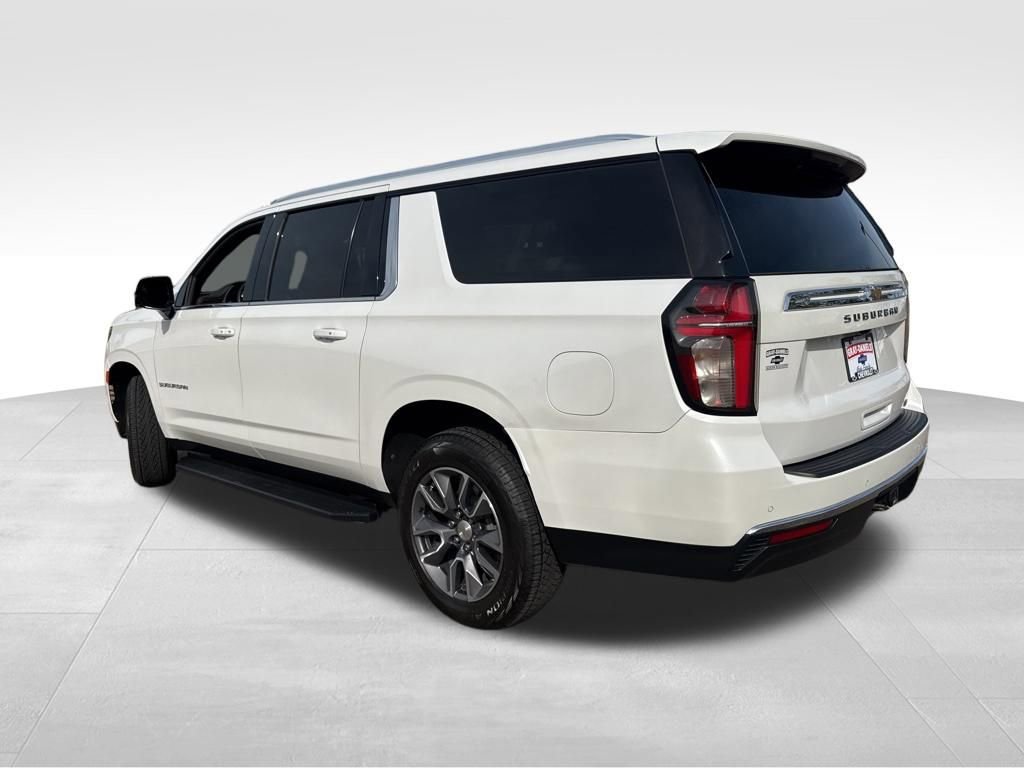 Certified 2022 Chevrolet Suburban LT w/ LT Signature Package image 9