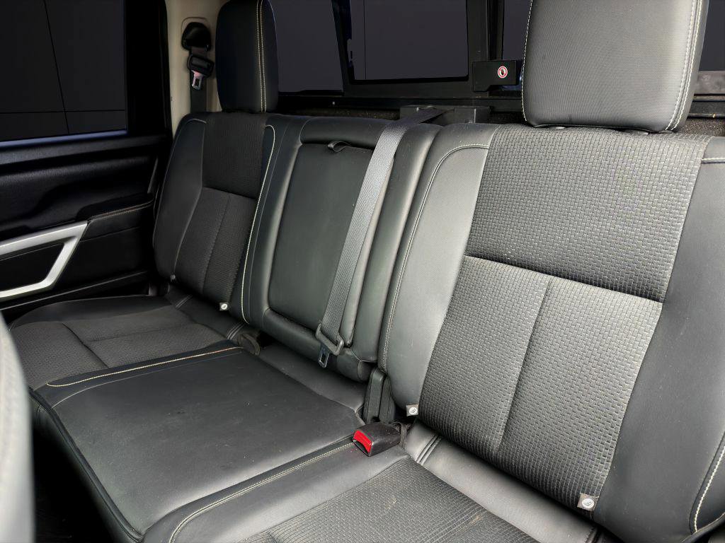 Used 2018 Nissan Titan PRO-4X w/ Pro-4x Utility Package image 20