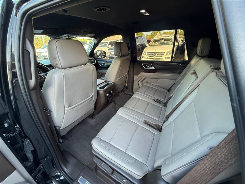 Used 2021 GMC Yukon SLT AWD/4WD image 18