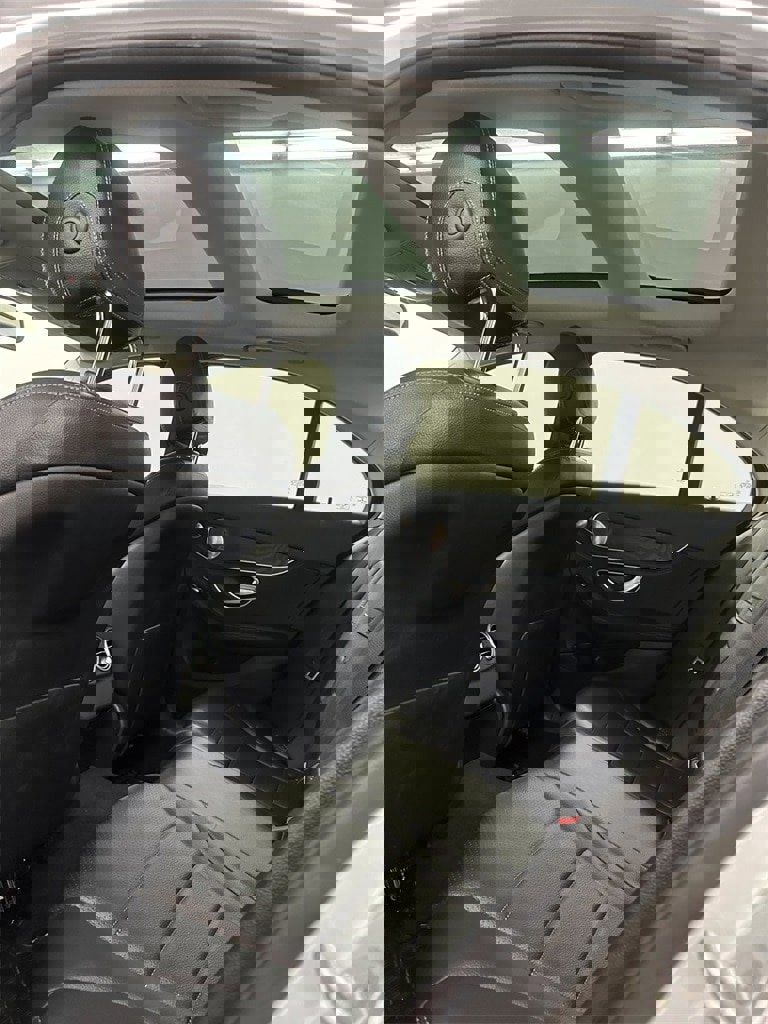 Used 2015 Mercedes-Benz C 300 4MATIC Sedan image 24