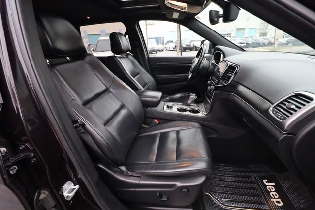 Used 2019 Jeep Grand Cherokee Limited AWD/4WD image 39