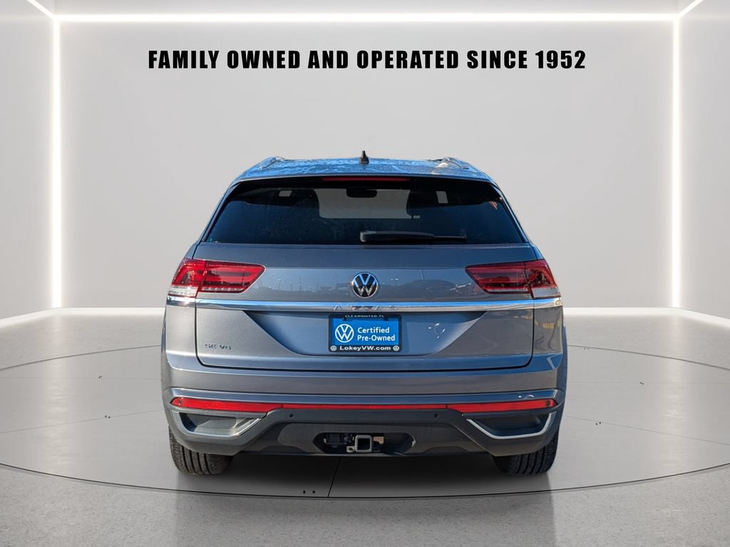 Certified 2023 Volkswagen Atlas Cross Sport SE w/ Panoramic Sunroof Package FWD image 5