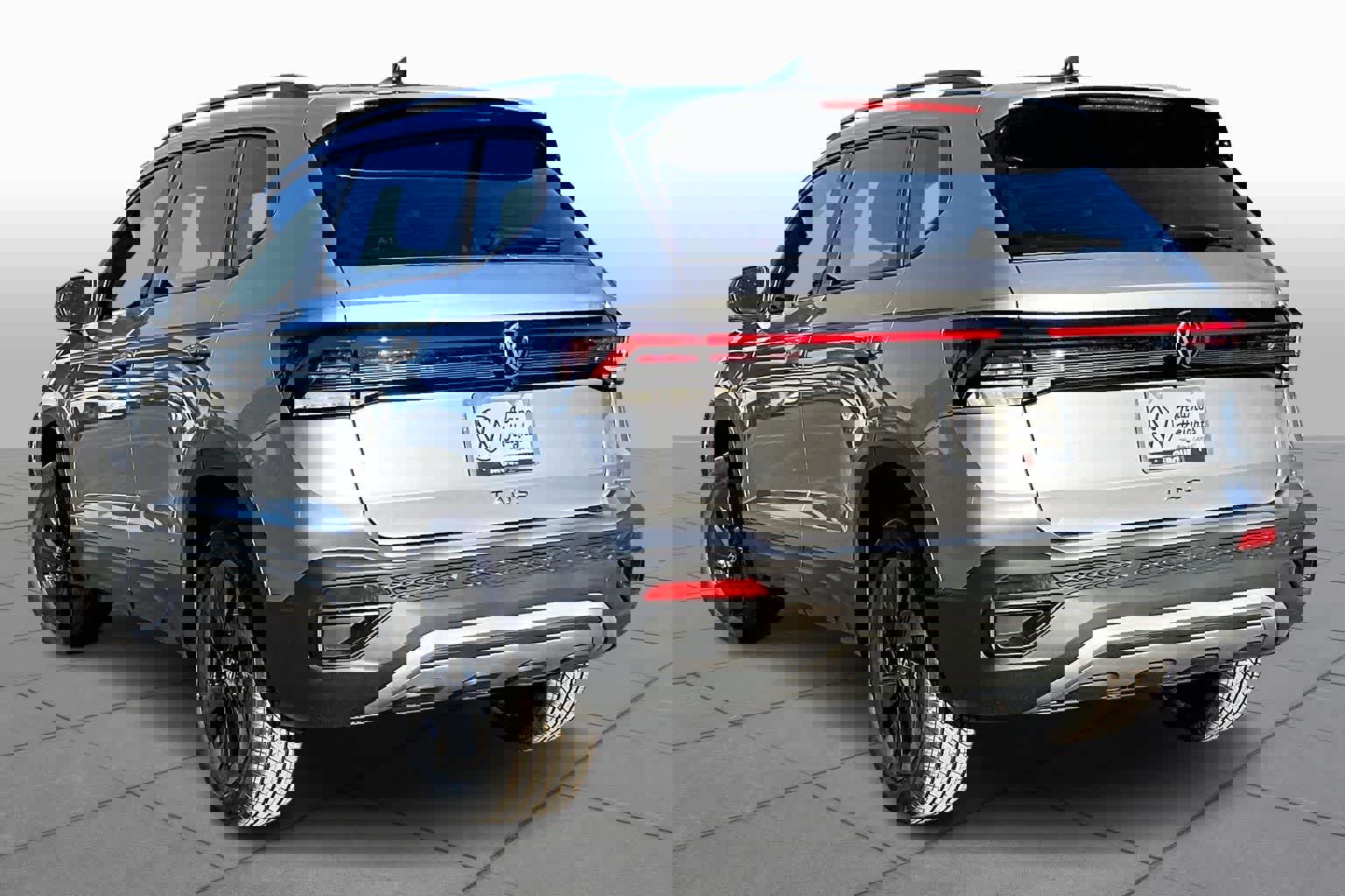 New 2026 Volkswagen Taos S image 12