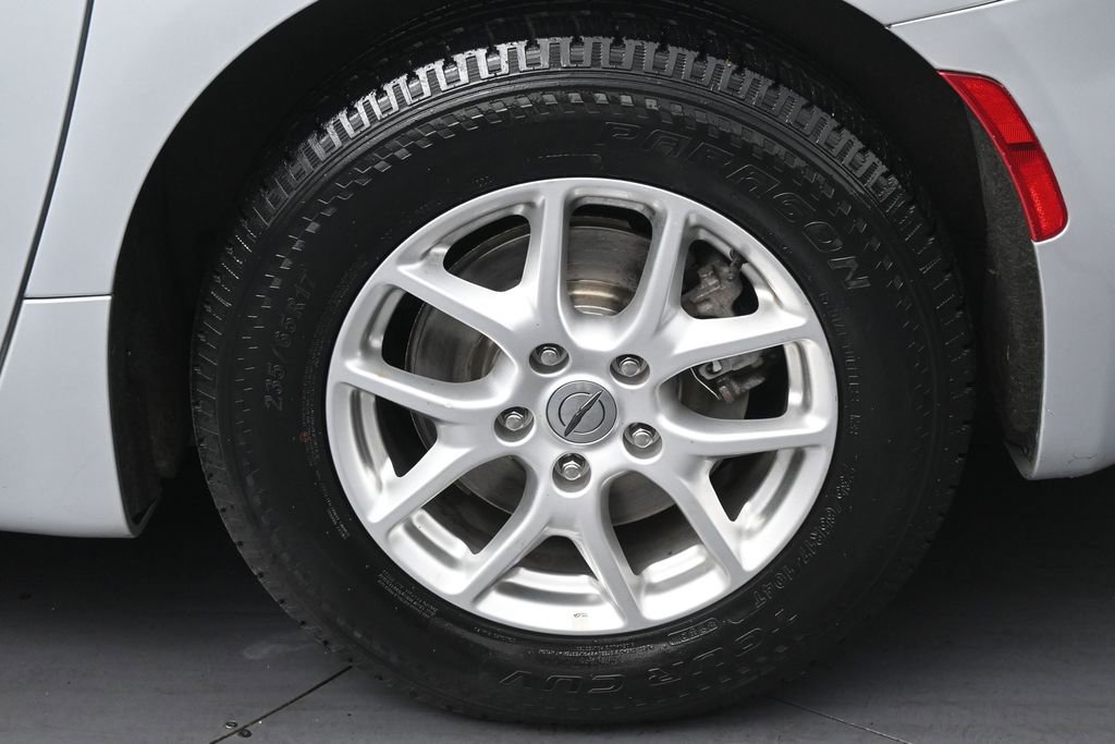 Used 2022 Chrysler Voyager LX FWD image 37