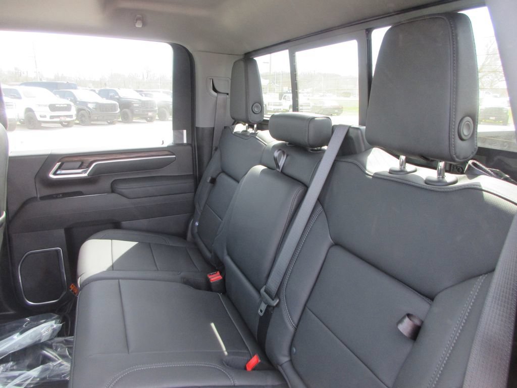 New 2026 GMC Sierra 2500 SLT w/ SLT Premium Package AWD/4WD image 12
