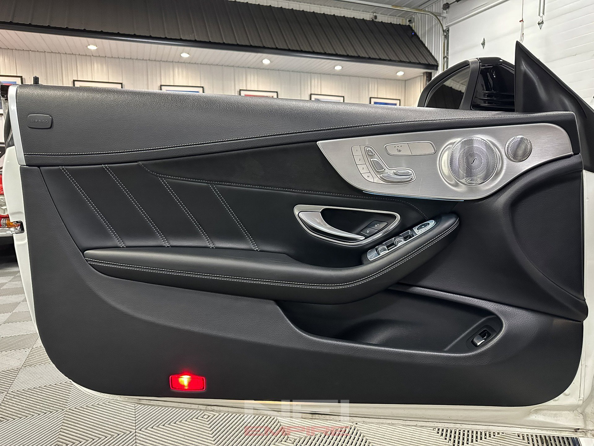 Used 2017 Mercedes-Benz C 63 AMG Cabriolet image 40