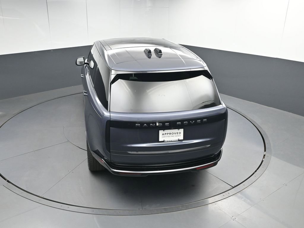 Used 2024 Land Rover Range Rover Long Wheelbase SE image 34