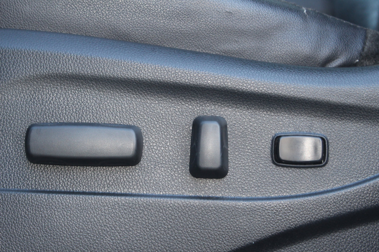 Used 2013 Kia Sportage EX w/ EX Premium Pkg image 17