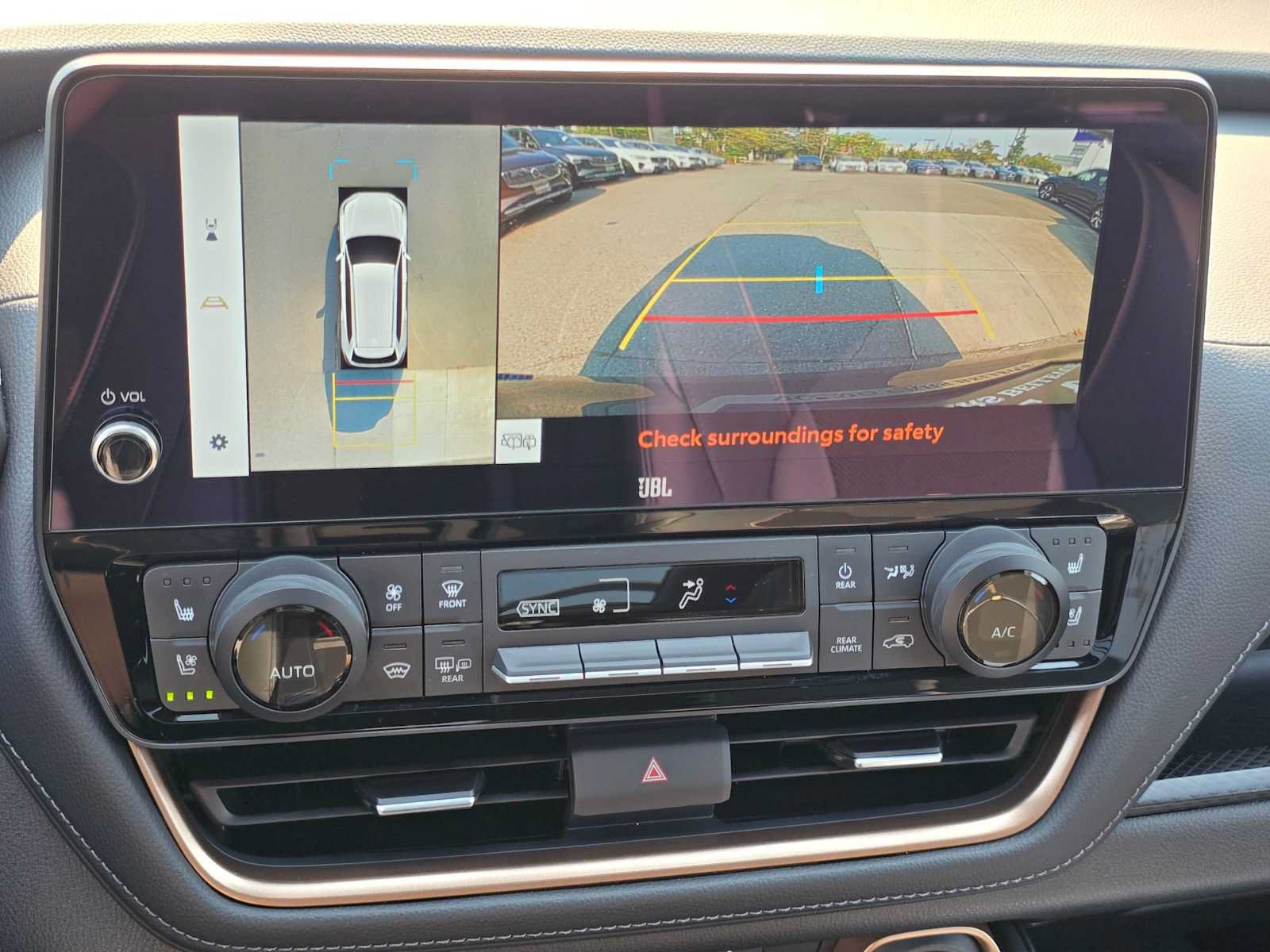 Used 2025 Toyota Grand Highlander AWD Hybrid image 27