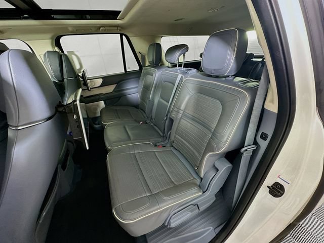 Certified 2023 Lincoln Navigator L Black Label AWD/4WD image 29