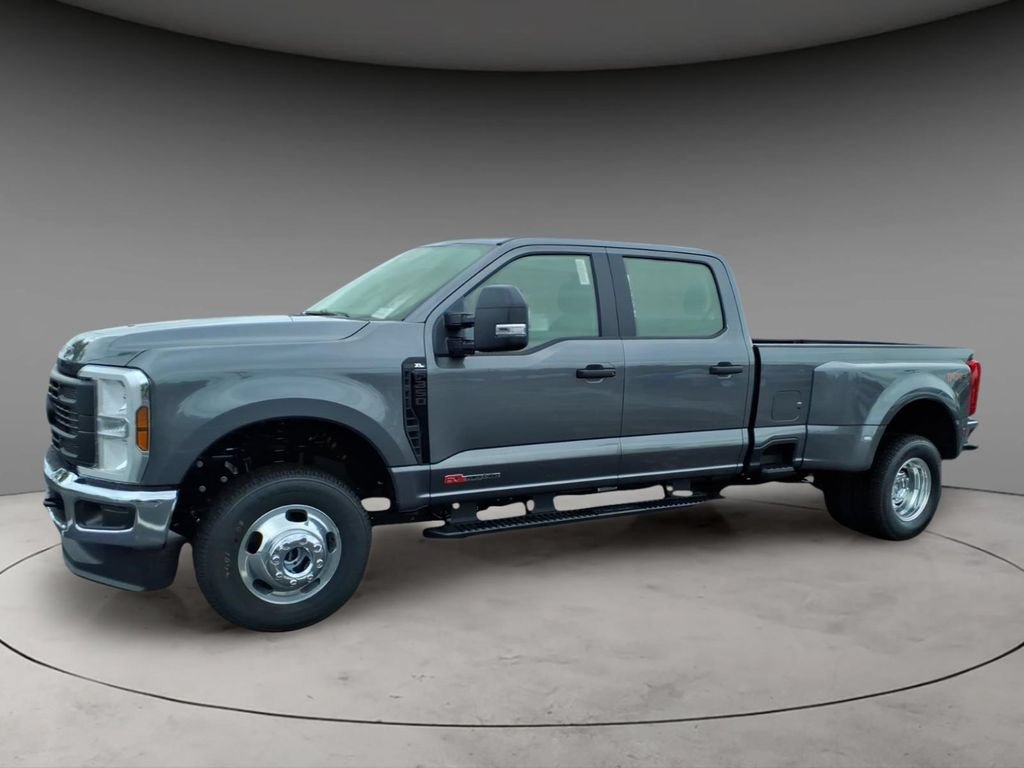 New 2027 Ford F350 XL