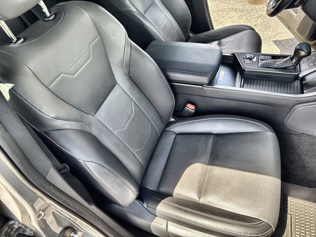 Used 2024 Lexus GX 550 w/ Cold Area Package image 34