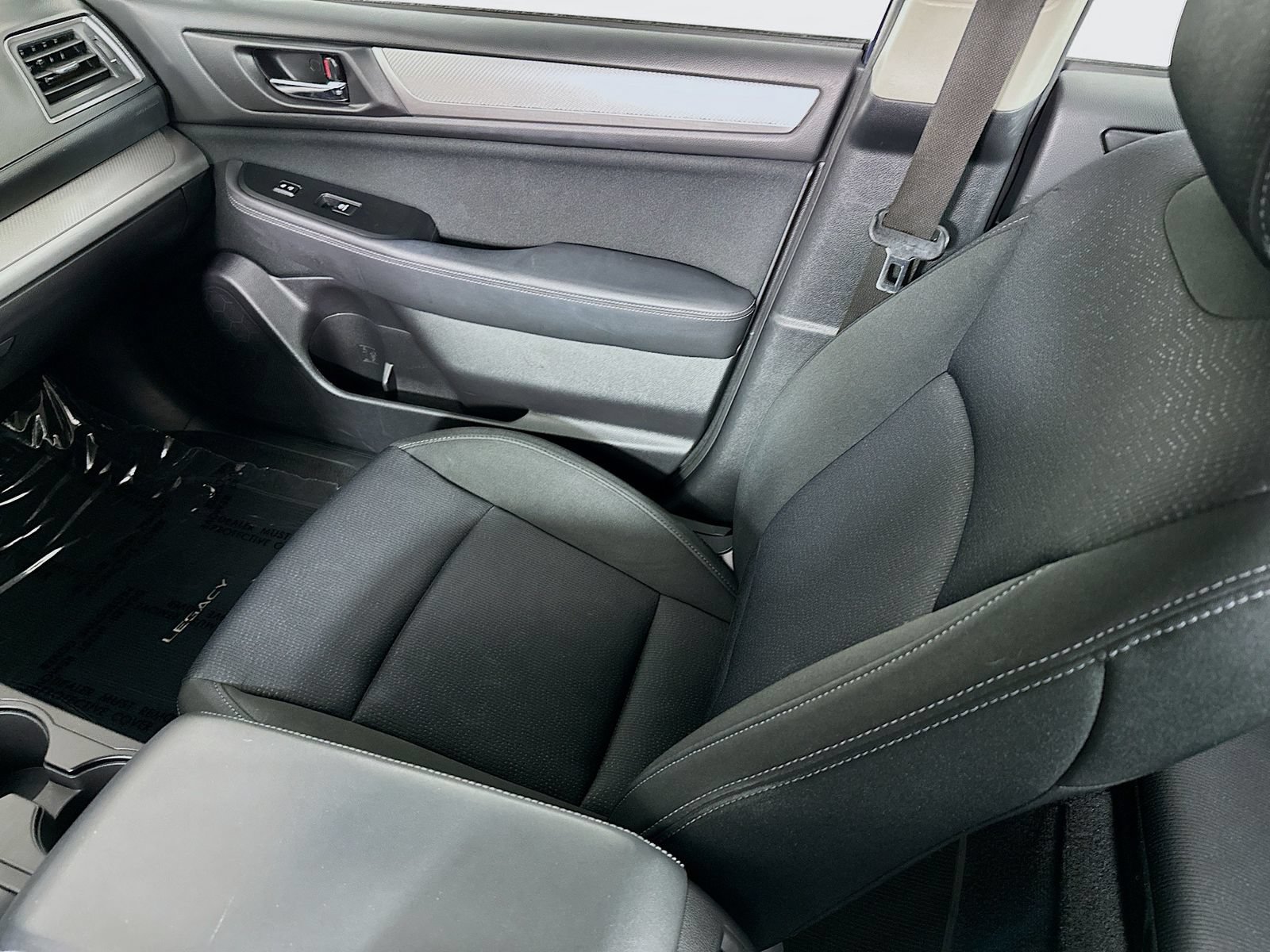 Used 2016 Subaru Legacy 2.5i Premium w/ Popular Package #1 AWD/4WD image 22