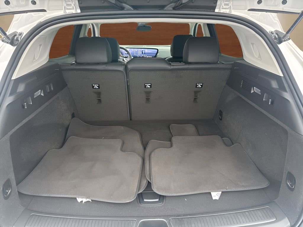 Used 2025 Buick Envision Preferred image 10