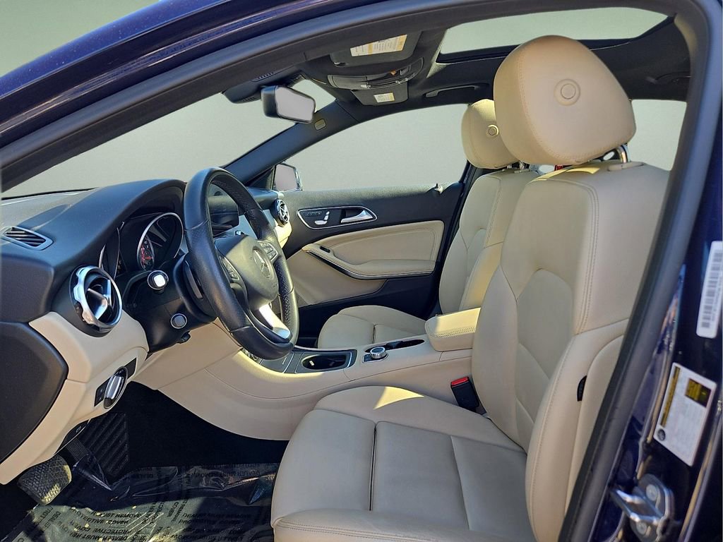 Used 2018 Mercedes-Benz GLA 250 4MATIC image 14