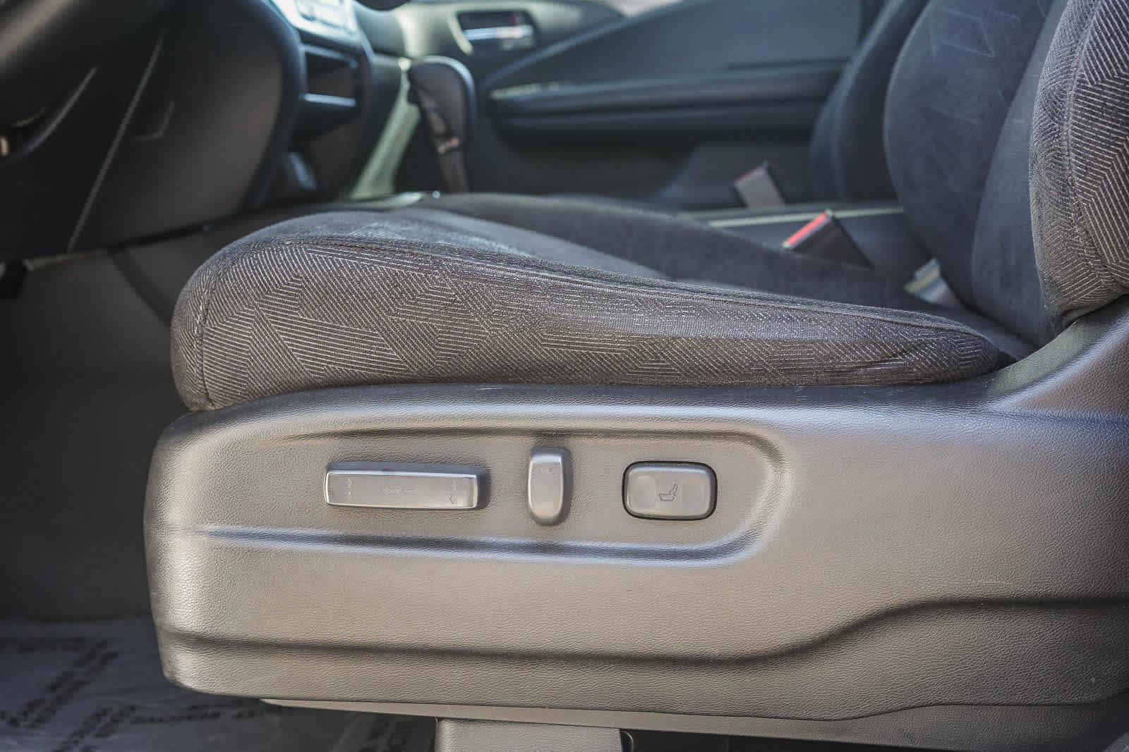 Used 2020 Honda Pilot EX image 22