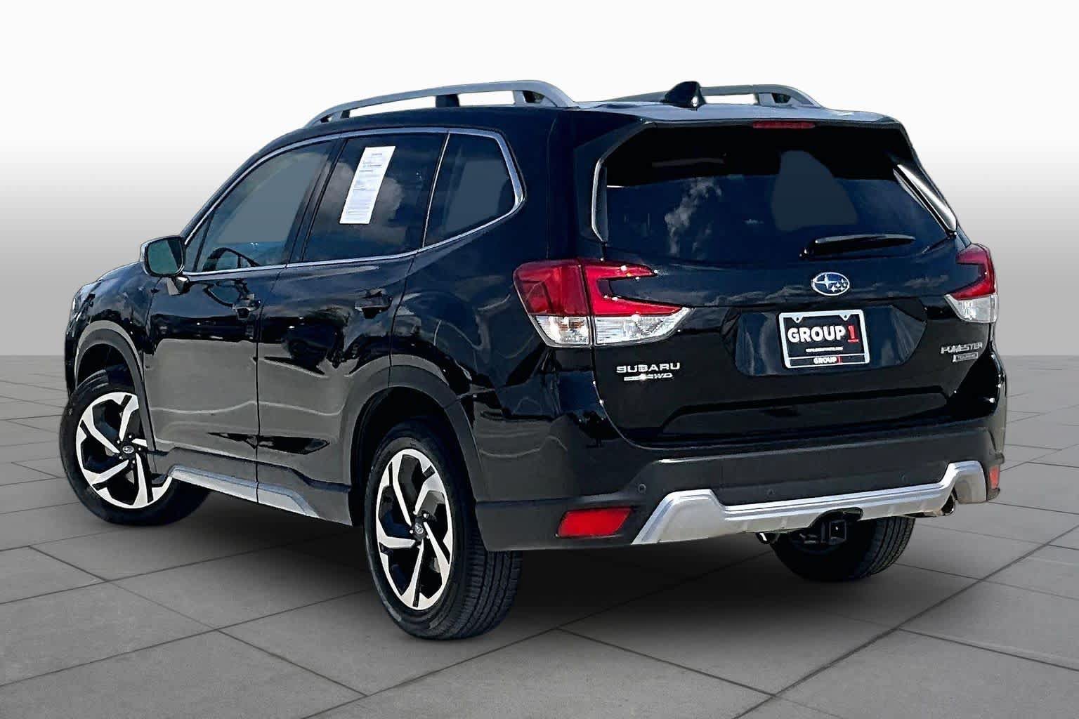 Used 2023 Subaru Forester Touring AWD/4WD image 11