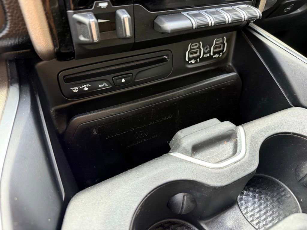 Used 2019 RAM 1500 Laramie RWD image 23