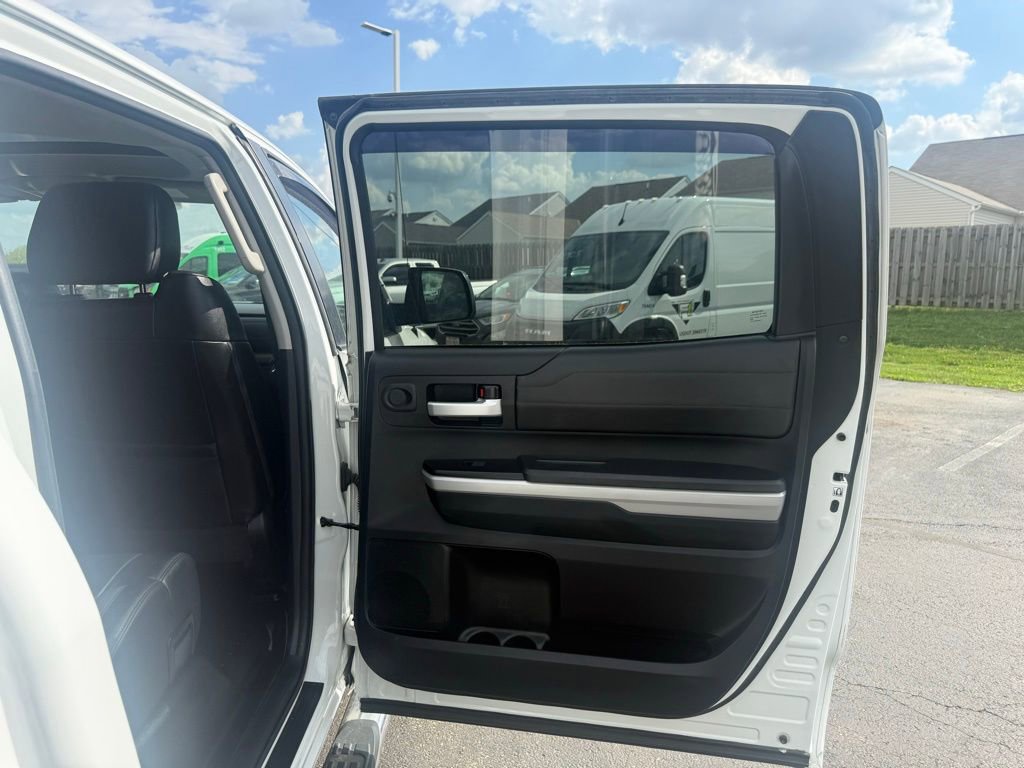 Used 2018 Toyota Tundra Limited AWD/4WD image 43