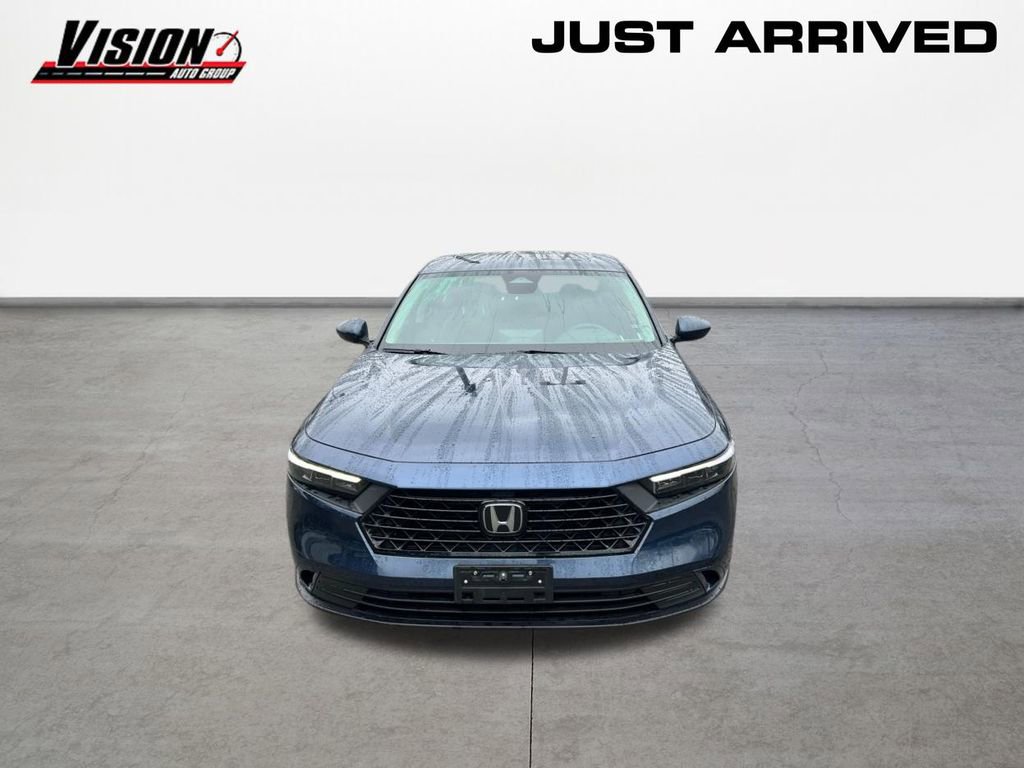 Used 2023 Honda Accord EX video 2