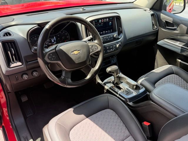 Used 2017 Chevrolet Colorado Z71 AWD/4WD image 8
