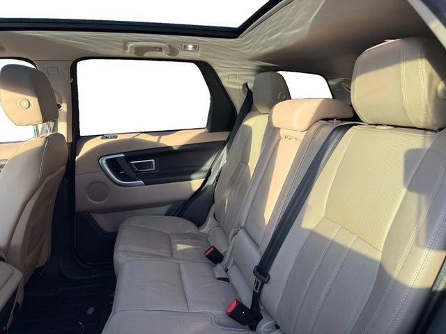 Used 2017 Land Rover Discovery Sport HSE image 13