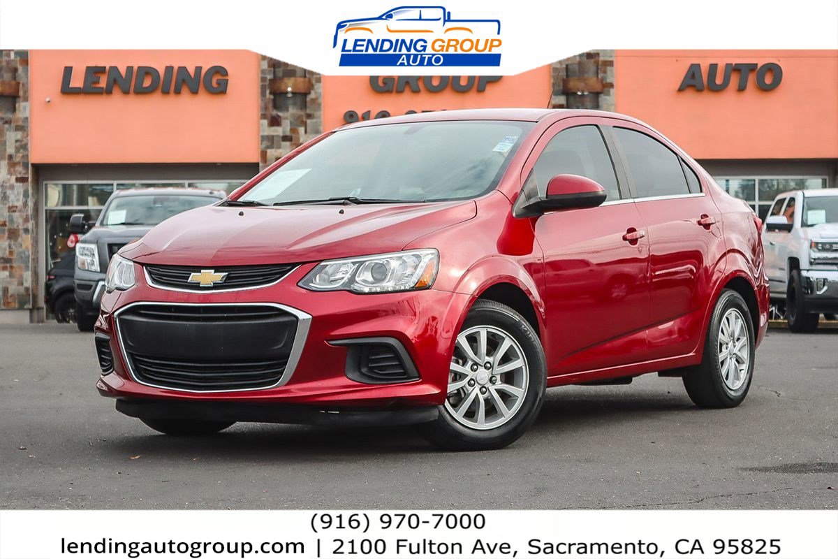 Used 2019 Chevrolet Sonic LT w/ Convenience Package image 1