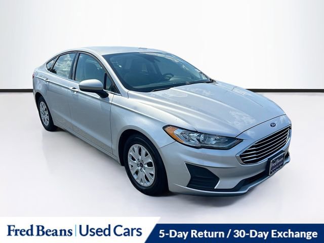 Certified 2019 Ford Fusion S FWD image 1