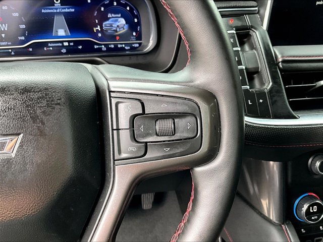 Used 2024 Chevrolet Suburban RST w/ Luxury Package RWD image 20