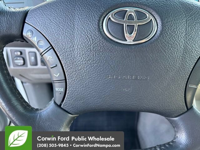 Used 2011 Toyota Tacoma 4x4 Access Cab V6 w/ TRD Sport Pkg image 14