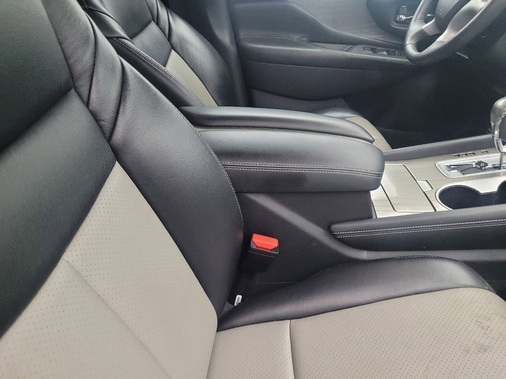 Used 2017 Nissan Murano SV FWD image 21