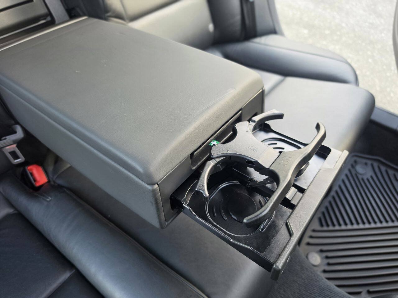 Used 2006 Audi S4 Sedan AWD/4WD image 16