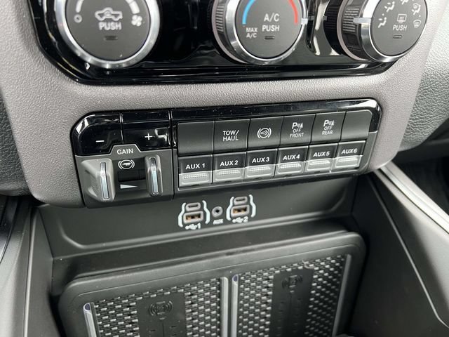 New 2026 RAM 2500 Big Horn AWD/4WD image 20