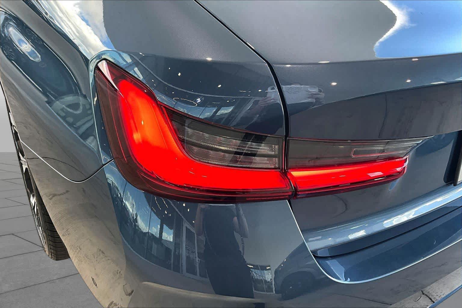 Used 2025 BMW 330i Sedan RWD image 27