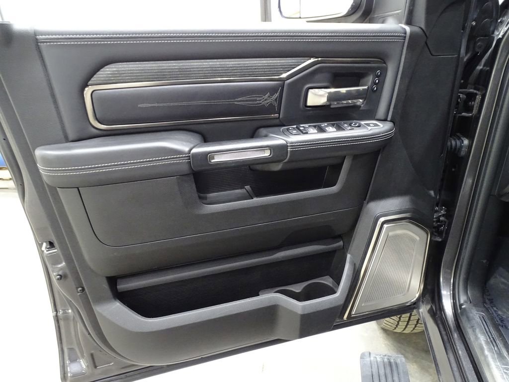 Used 2021 RAM 3500 Limited image 19