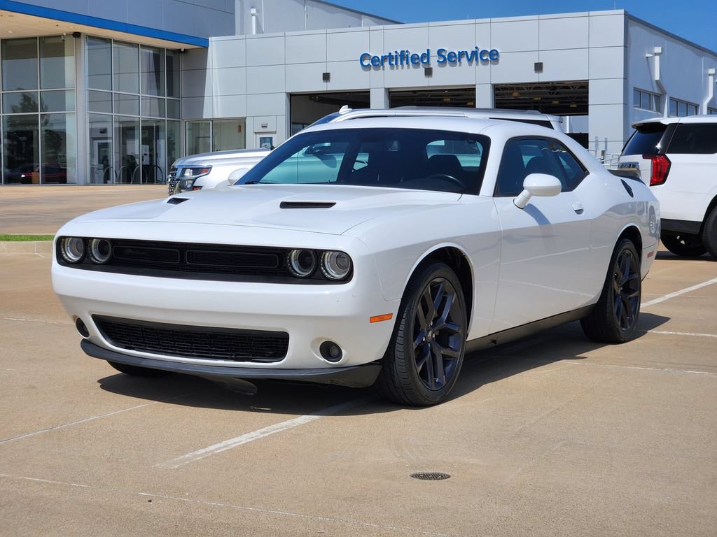 Used 2023 Dodge Challenger SXT w/ Blacktop Package RWD image 3