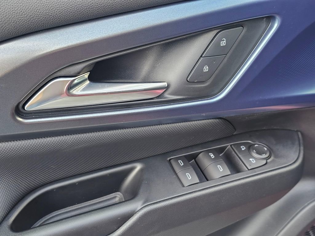 New 2026 Chevrolet Equinox EV LT AWD/4WD image 21
