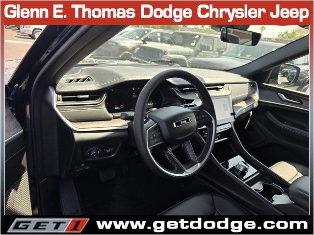 New 2026 Jeep Grand Cherokee Limited w/ Limited Altitude Package RWD image 8