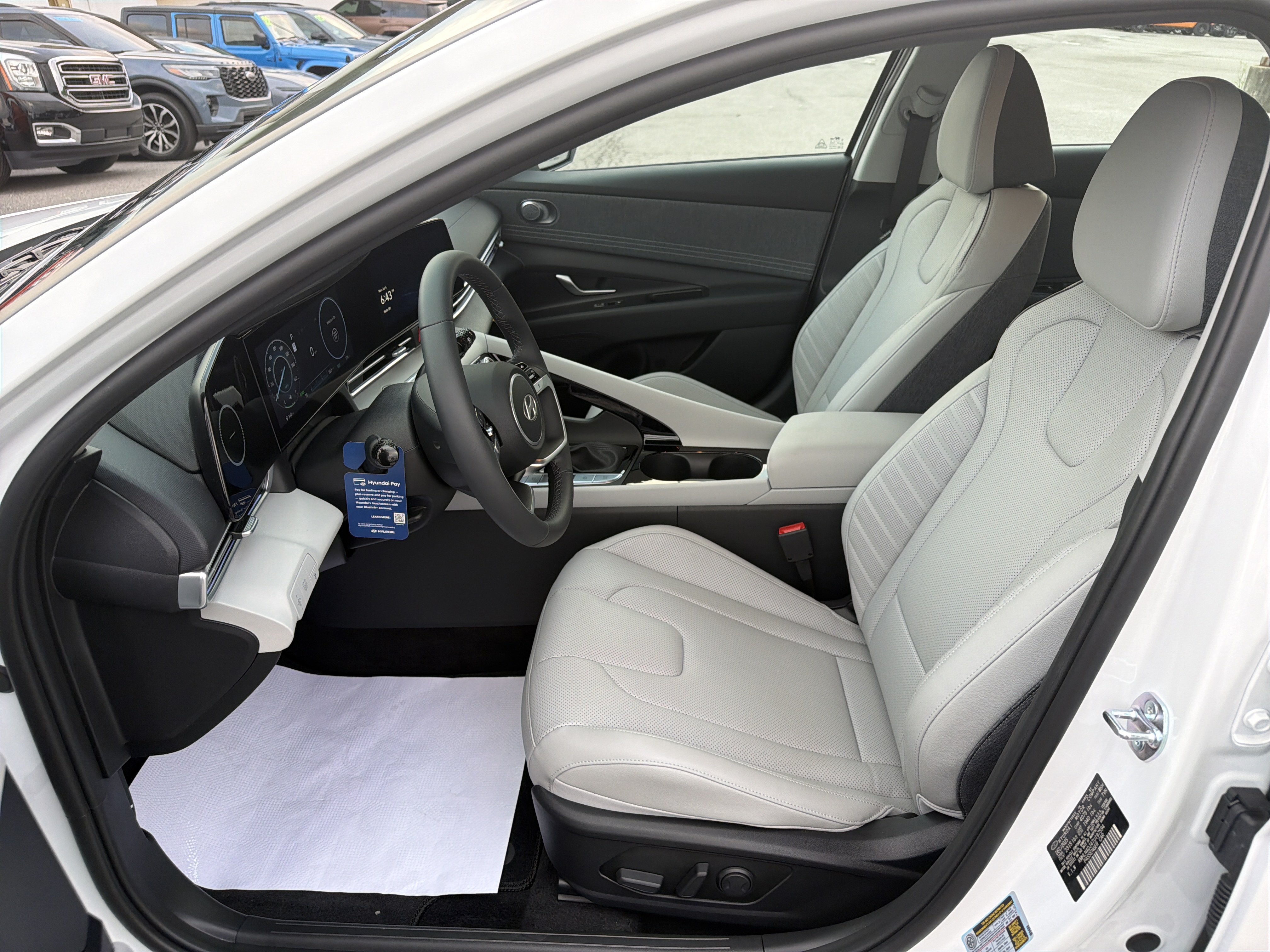 New 2026 Hyundai Elantra Limited w/ Cargo Package FWD image 12
