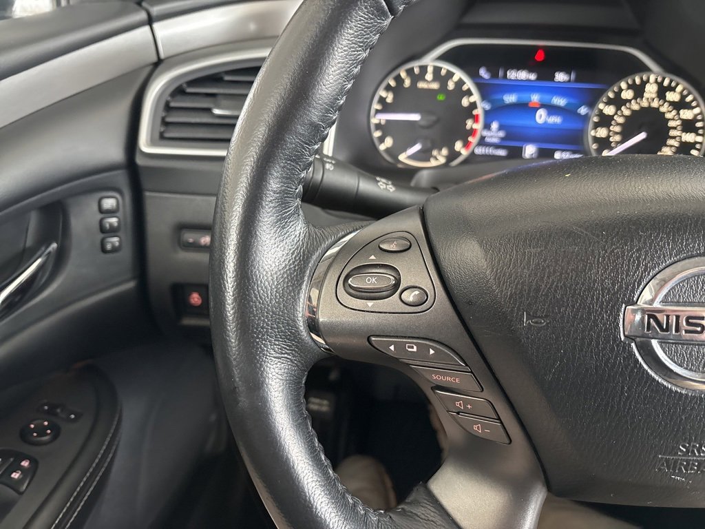 Used 2019 Nissan Murano Platinum image 15